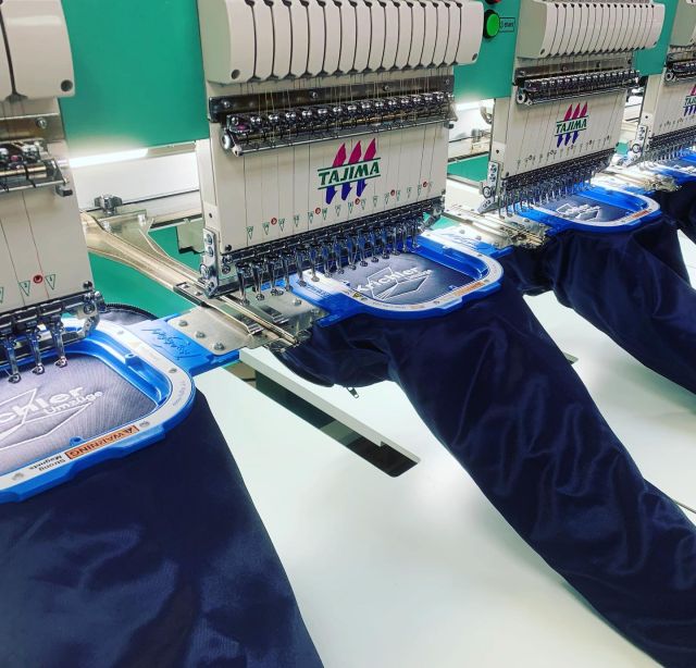 Pilotenjacken 👨‍✈️ eignen sich aufgrund Ihrer abtrennbaren Ärmel💪🏻 hervorragend für Ärmelstickereien. 

Die passenden Jacken bekommt Ihr in unserem WORKWEAR Store an der Artur-Ladebeck-Straße, die richtige Veredelung selbstverständlich auch.

#bielefeld #pilotenjacken #workwear #stickerei #ärmel #tajima #stickautomat #berufsbekleidung #ostwestfalen #herford